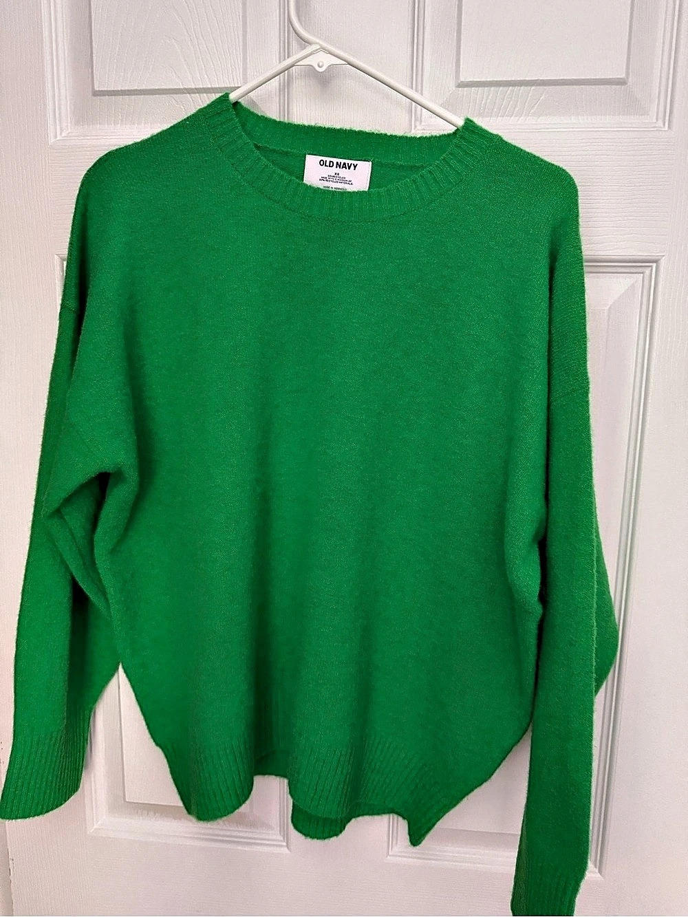 Old Navy Crew Neck Sweater in Green New With Tags, Size XS